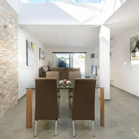 Holiday home Casa Mercedes